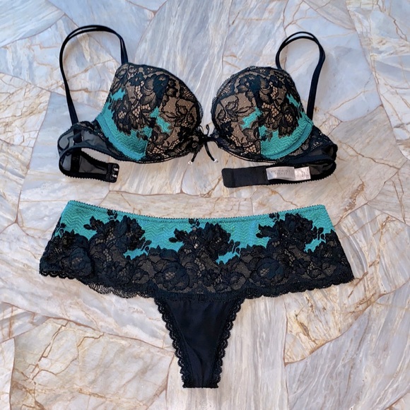 2 pc Set 32B Black Seduction Very Sexy Push-up Bra + Small...